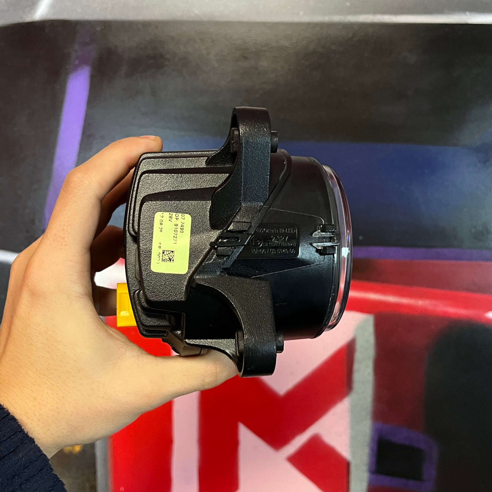 Farol Principal Caminhão Accelo 2025 Bi LED 90mm A9798201961 - Sinalsul